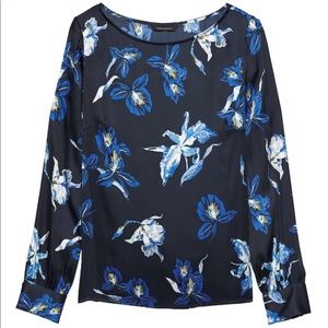 NWOT Banana Republic Floral top